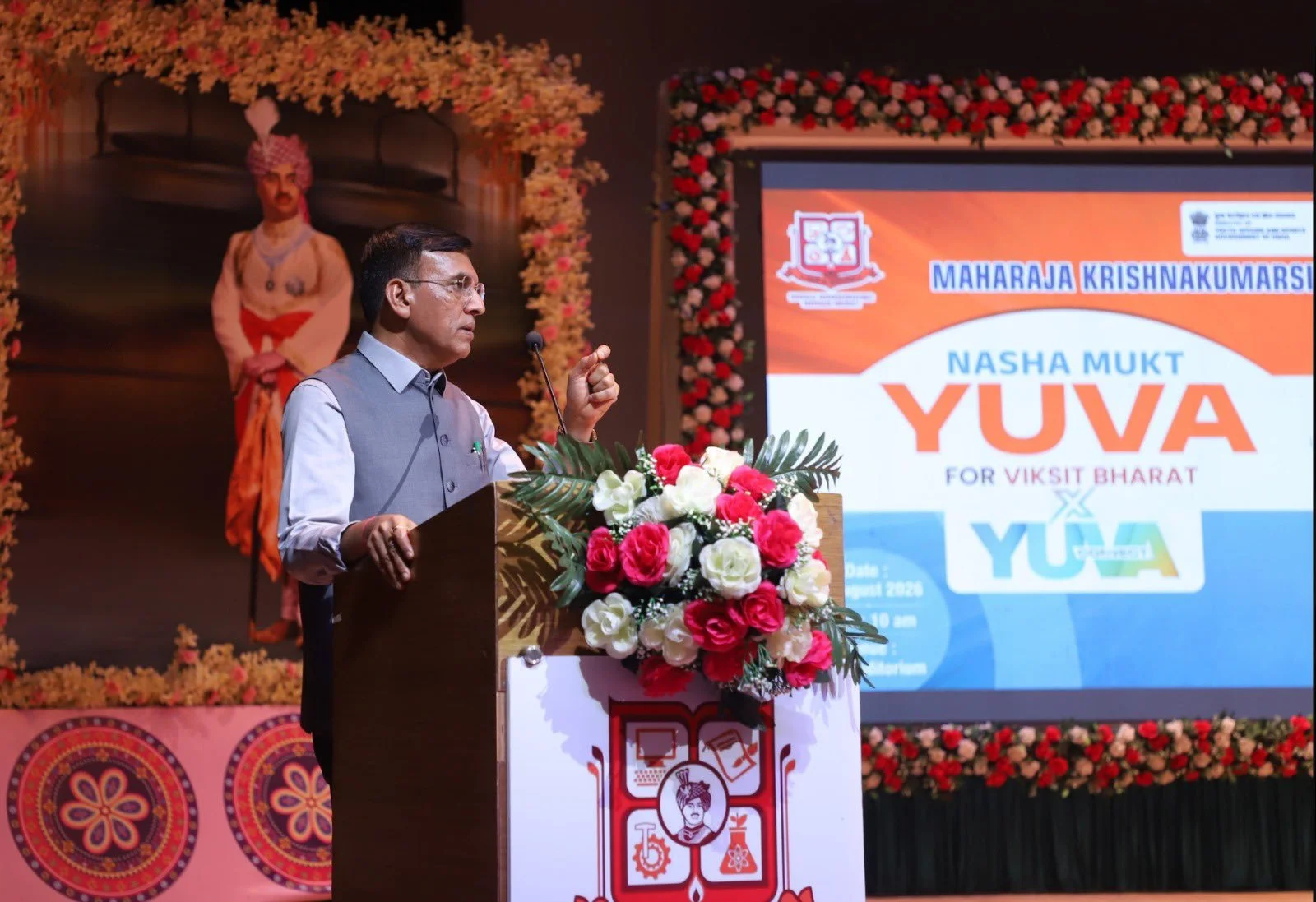 Union Sports Minister Dr. Mansukh Mandaviya Engages with Youth in Bhavnagar, Calls for a Drug-Free India